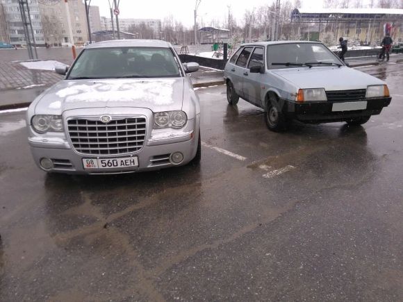  Chrysler 300C 2005 , 750000 , 