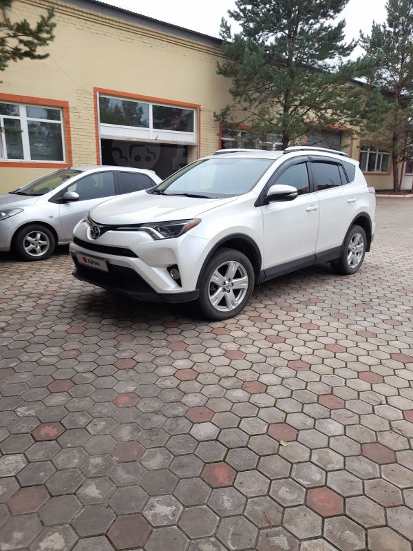 SUV   Toyota RAV4 2015 , 1650000 , 