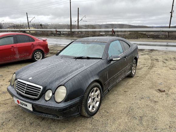  Mercedes-Benz CLK-Class 2001 , 250000 , 