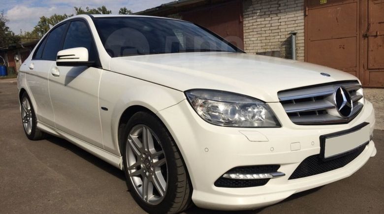  Mercedes-Benz C-Class 2008 , 500000 , 