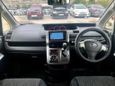    Toyota Voxy 2012 , 900000 , 