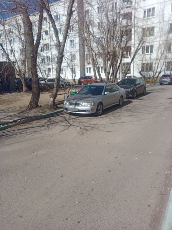  Nissan Bluebird 2001 , 169000 , 