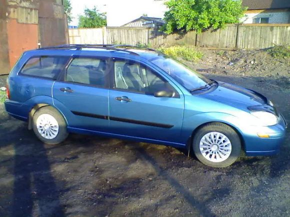 Ford Focus 2000 , 315000 , --