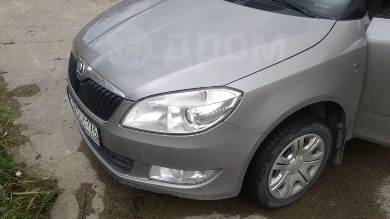  Skoda Fabia 2013 , 400000 , 