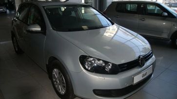  Volkswagen Golf 2011 , 759000 , 