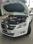 SUV   Volkswagen Tiguan 2011 , 800000 , 