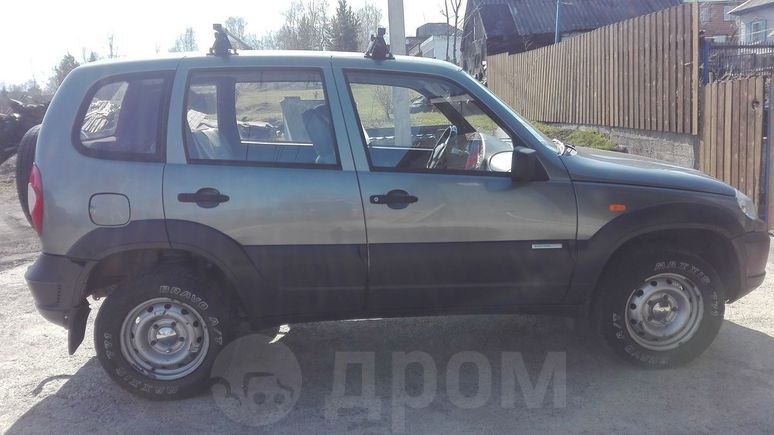 SUV   Chevrolet Niva 2009 , 285000 , 