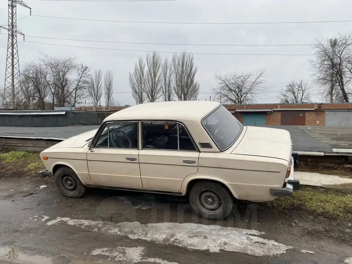 Продажа Лада 2106 в Таганроге, Машина по кузову живая, освежалась,  двигатель 2103 не родной в птс не вписан, обмен на равноценную, на более  дешевую, с пробегом 71000 км