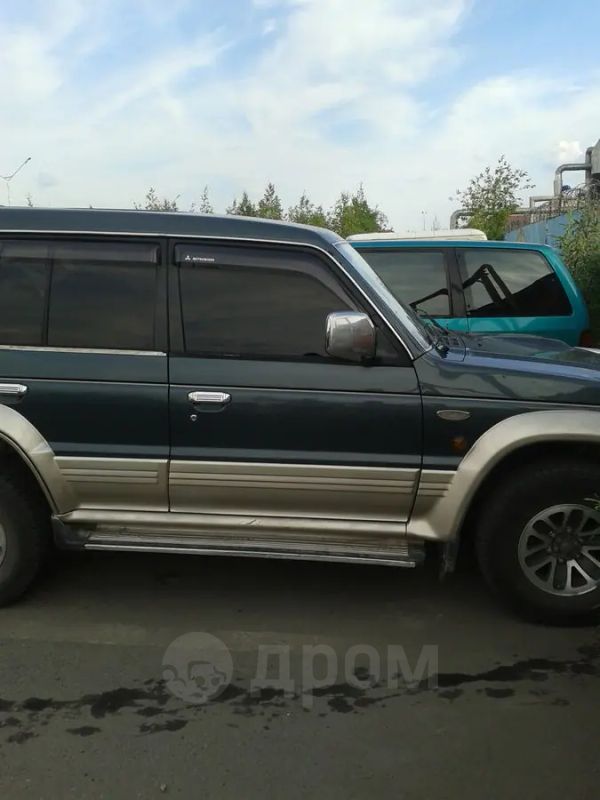 SUV   Mitsubishi Pajero 1994 , 260000 , 