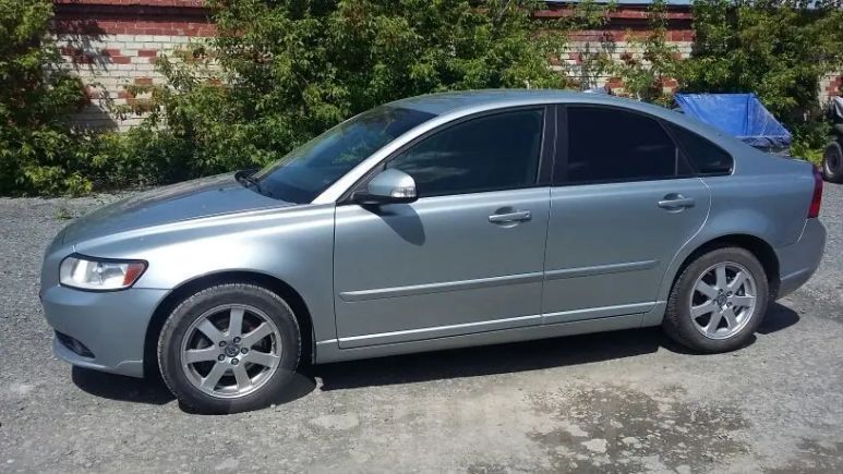  Volvo S40 2012 , 500000 , 