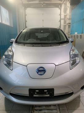  Nissan Leaf 2011 , 370000 , 