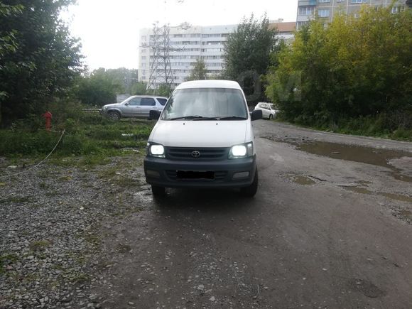    Toyota Town Ace 2001 , 320000 , 