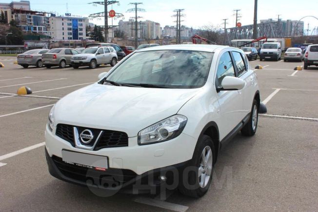 SUV   Nissan Qashqai 2013 , 775000 , 