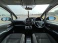    Toyota Voxy 2015 , 1760000 , 