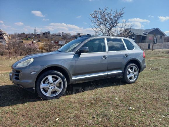 SUV   Porsche Cayenne 2007 , 935000 , 