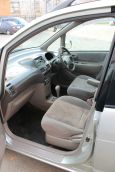    Toyota Corolla Spacio 2000 , 235000 , 