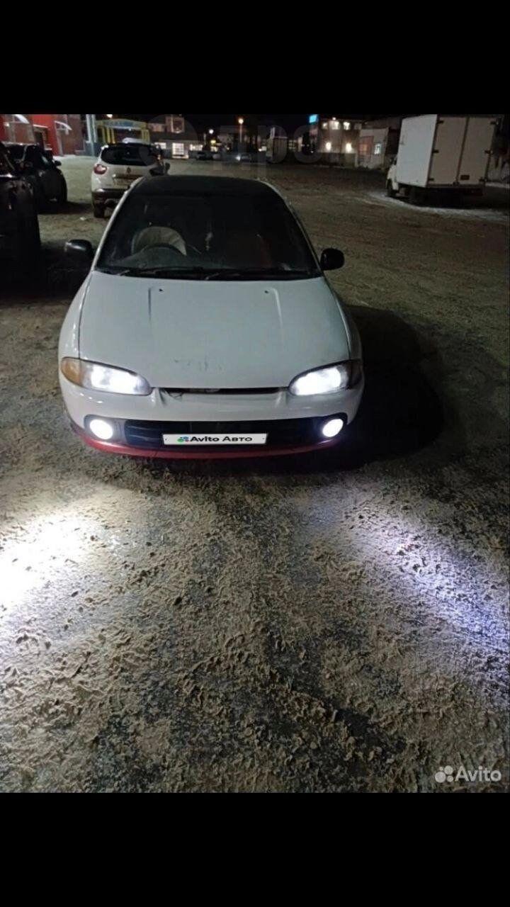 Купить Mitsubishi Mirage 1992 в Сургуте, Все вопросы по телефону, белый,  пробег 268тыс.км, передний привод, 1.3 литра, акпп, хэтчбек 3 дв.,  комплектация 1.3 T