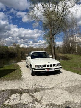 BMW 5-Series 1989 , 320000 , 