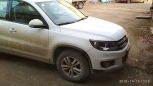 SUV   Volkswagen Tiguan 2015 , 800000 , 