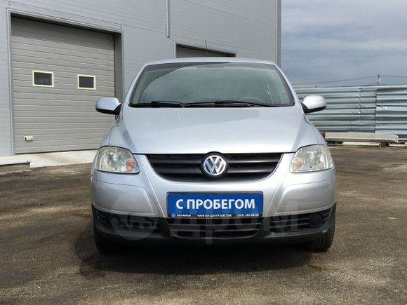  3  Volkswagen Fox 2009 , 279000 , 