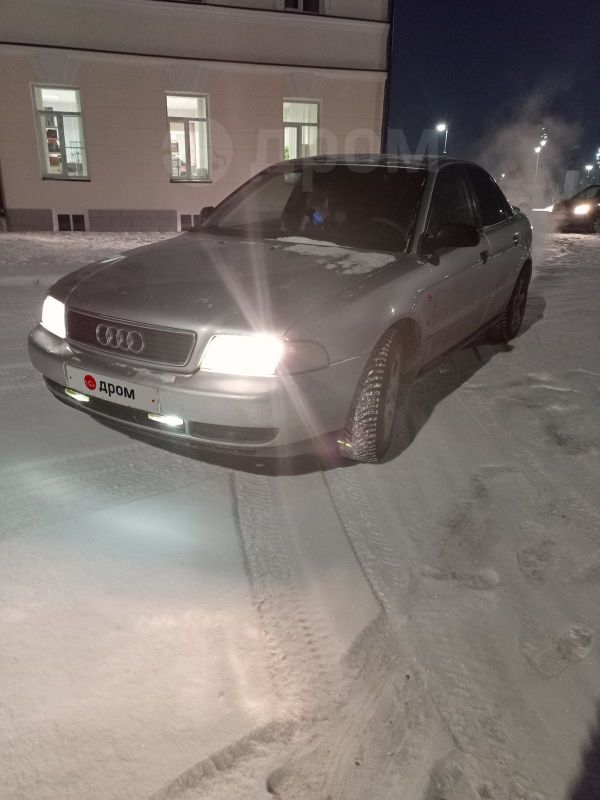  Audi A4 1995 , 220000 , 