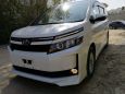    Toyota Voxy 2015 , 1310000 , 