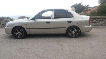  Hyundai Accent 2004 , 215000 , 