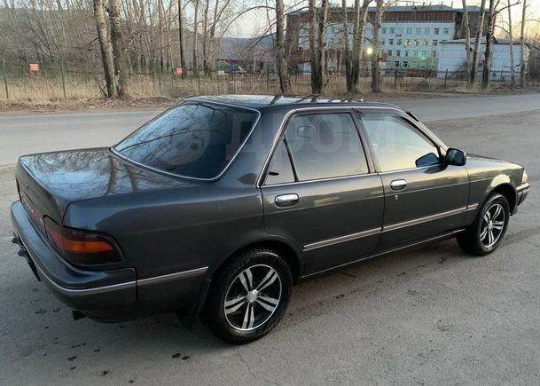  Toyota Carina 1989 , 111000 , 