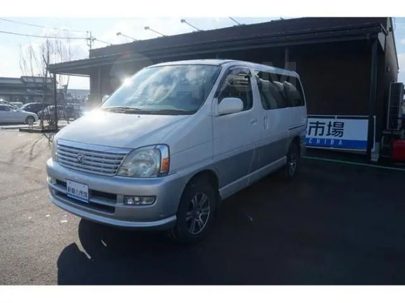    Toyota Regius 2001 , 250000 , 