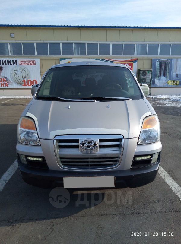    Hyundai Starex 2004 , 260000 , 