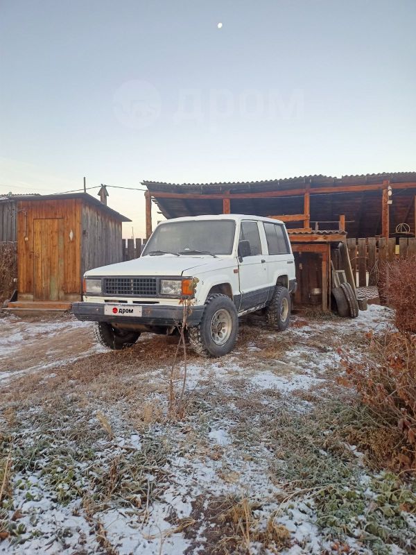  3  Isuzu Trooper 1990 , 265000 , 