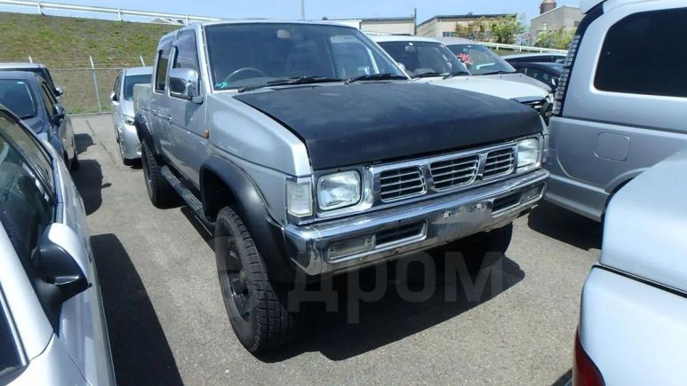  Nissan Datsun 1995 , 350000 , 