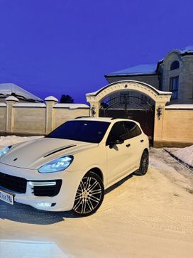 SUV   Porsche Cayenne 2015 , 5800000 , -