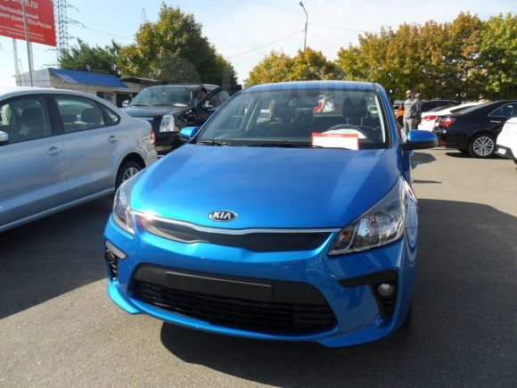  Kia Rio 2017 , 670000 , 