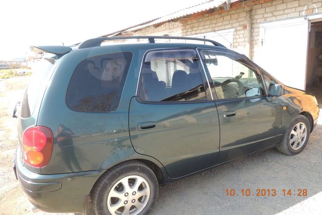    Toyota Corolla Spacio 1998 , 215000 , 