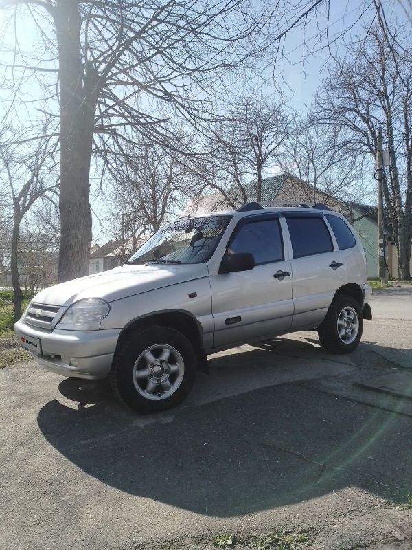 SUV   Chevrolet Niva 2008 , 260000 , 