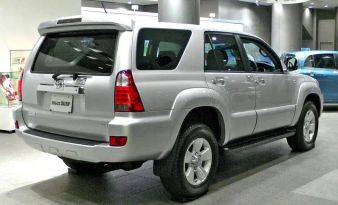 SUV   Toyota Hilux Surf 2005 , 1060000 , 
