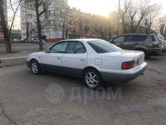  Toyota Vista 1997 , 220000 , -