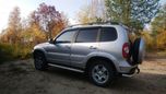 SUV   Chevrolet Niva 2011 , 290000 , 