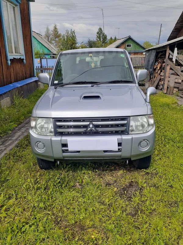  3  Mitsubishi Pajero Mini 2012 , 650000 , 