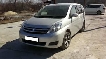    Toyota Isis 2009 , 600000 , -