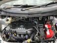  Toyota ist 2002 , 305000 , 