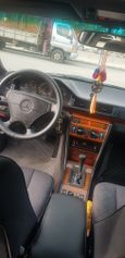  Mercedes-Benz E-Class 1993 , 425000 , 