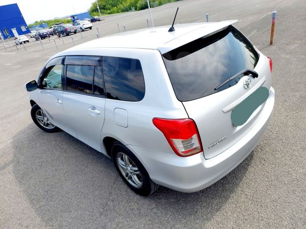 Toyota Corolla Fielder 2010 универсал