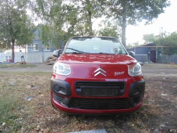    Citroen C3 Picasso 2010 , 330000 , 