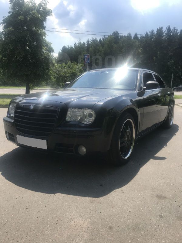  Chrysler 300C 2005 , 750000 , 