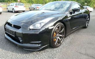  Nissan GT-R 2010 , 3300000 , 