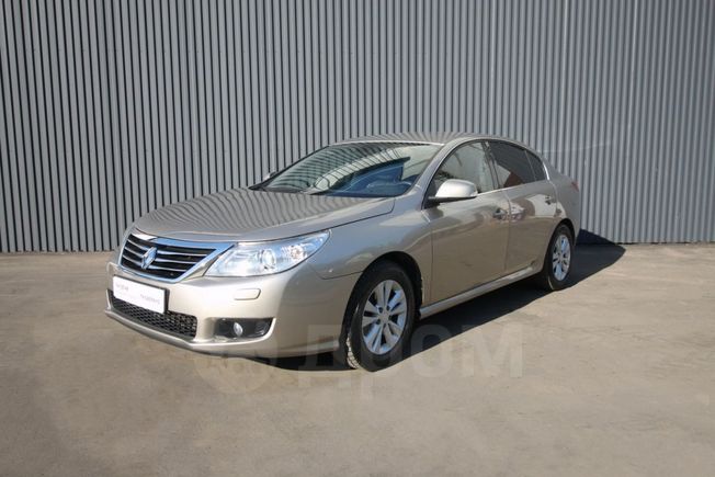  Renault Latitude 2012 , 560000 , 