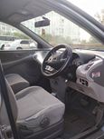    Nissan Tino 2001 , 230000 , --