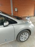  Nissan Leaf 2013 , 688000 , 